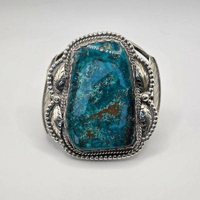 Vintage Native American sterling silver and turquoise cuff bracelet