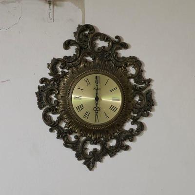 Vintage Homco wall clock