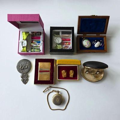 Jewelry, including many vintage jewelry pieces