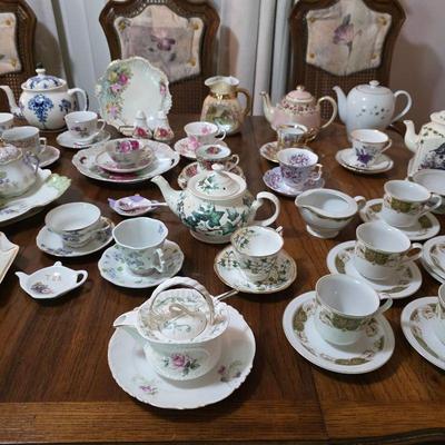 vintage fine China tea sets, teapots and tea cups