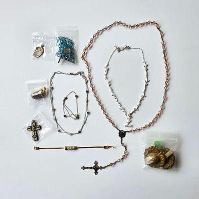 Jewelry, including many vintage jewelry pieces