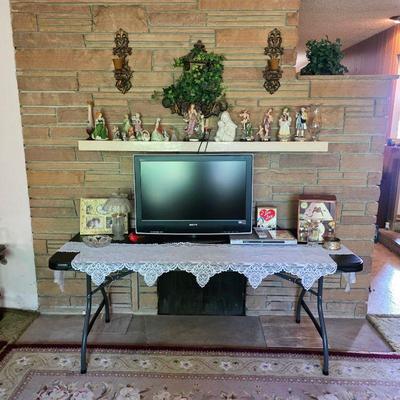 Flat screen TV and DVD player