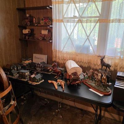Hawthorne Village collectibles