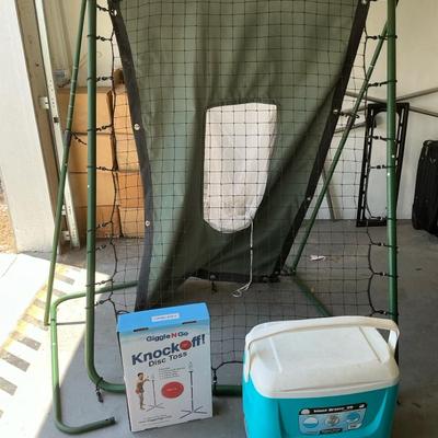 Primed Rebound Net And Igloo Cooler