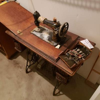 Estate sale photo