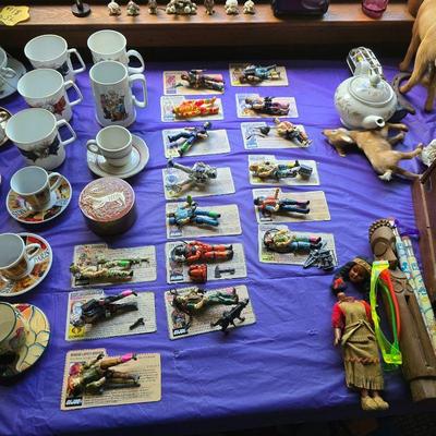 Gi joe figurines 