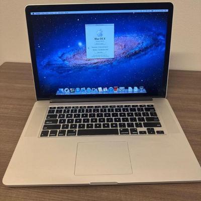 Apple MacBook Pro 15" Retina Display w/ Charger – C02J2AHKDKQ5	