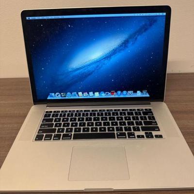 Apple MacBook Pro 15" Retina Display w/ Charger - C02J52NGDKQ5	