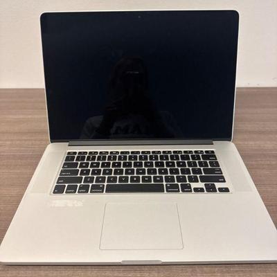 Apple MacBook Pro 15" Retina Display - C02J2AHHDKQ5	