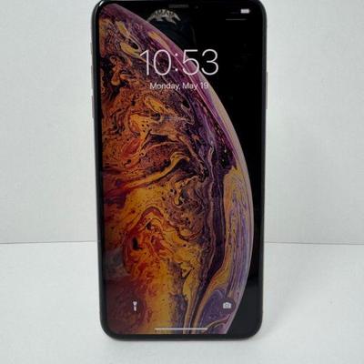 Apple iPhone XS Max 64GB Gold – iOS 13.2.2, 57.6 GB Free	