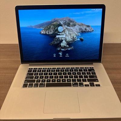 Apple MacBook Pro 15" Retina Display w/ Charger – C02KF87EFFT1	