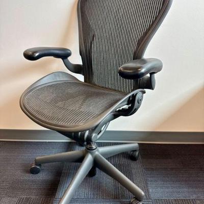 Herman Miller Aeron Office Chair – Classic Ergonomic Design #2	