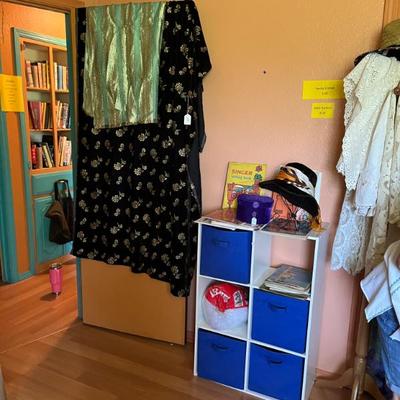 Sale Photo Thumbnail #145
