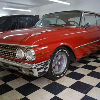 1960 Ford Starliner