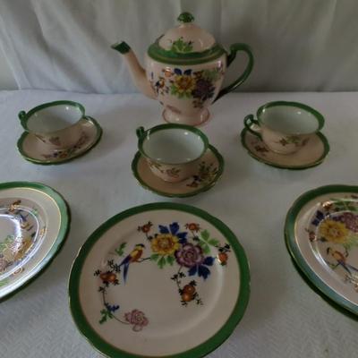 Vintage Made In Japan Moriage Style Teapot, Tea Cups & Saucers & Salad Plates