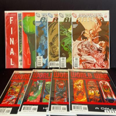 Comics “World War” (4) “Countdown Arena” (4) “Crisis Final Crisis” (2)