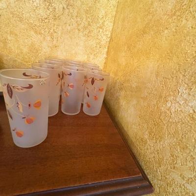  Hall China Autumn Leaf pattern