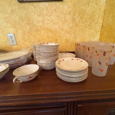  Hall China Autumn Leaf pattern