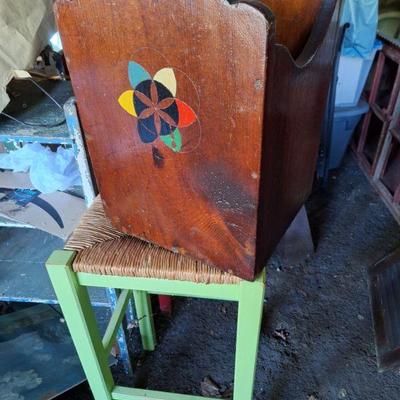 set of 3 green kitchen stools