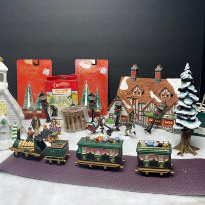 Dept 56 Christmas Heritage Village Collection: Dickens' Ashbury Inn, Train, Figurines, Accessories 