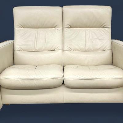 Scandinavian Modern Style Reclining Leather Loveseat - 57X32X39"