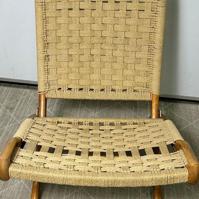 Hans Wegner Style Rope Chair - 23X30X29”