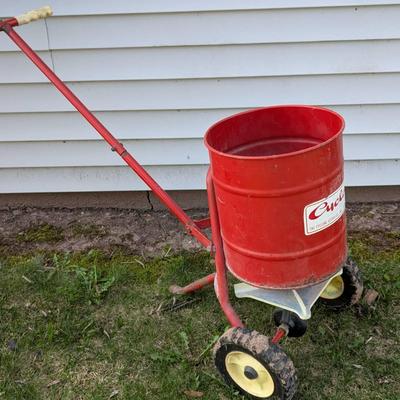 Cyclone Seeder