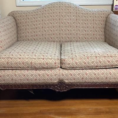 Vintage Floral Settee