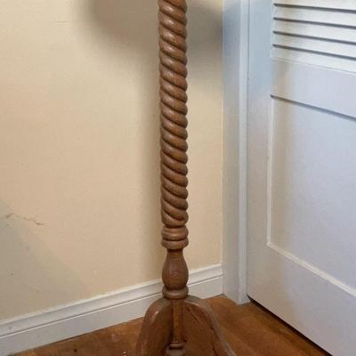 Tall Pedestal Stand 