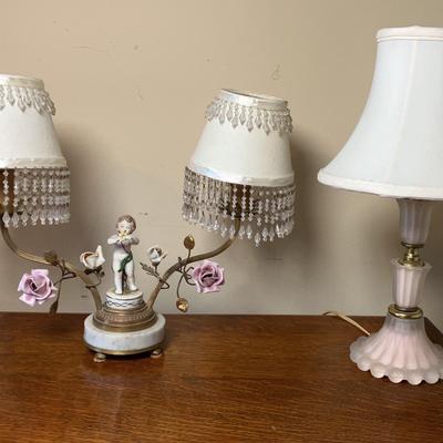 Tabletop Lamps 
