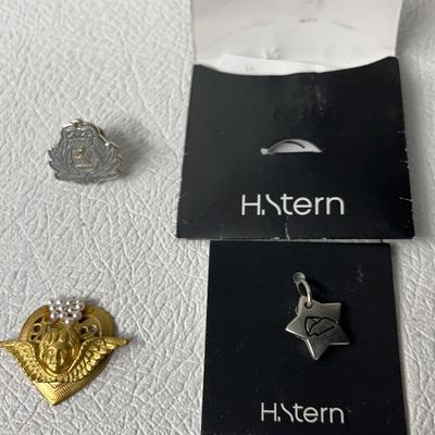 H.Stern, Sugarloaf Pin; Cunard Cruise Smithsonian Cruise Pin; and Goldtone Pin