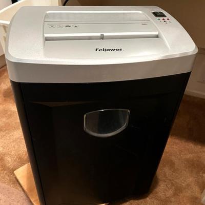 Fellowes DM8C Heavy Duty Shredder - Tested