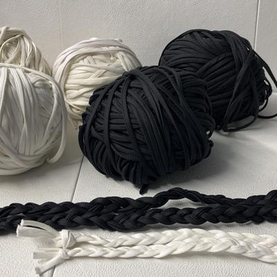 Zpagetti-style Jersey Yarn, 5 Pcs, Black and White - Recycled Textile Product - New
