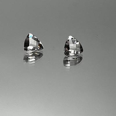 Morganite Triangle checkerboard 0.6ct each, 6x6mm - Brilliant Pair