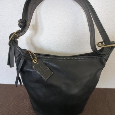Coach Bleeker Tattersall Black Leather Bucket Bag C0869-11422\n\n