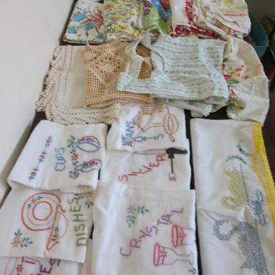Vintage Table Linens & Aprons