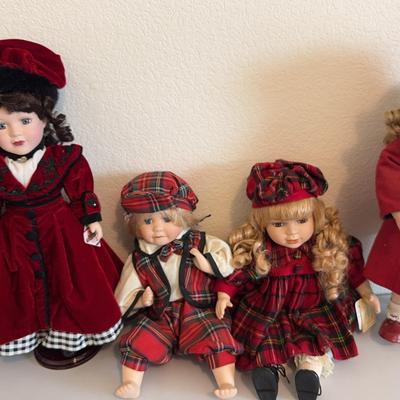 Porcelain Dolls Collection