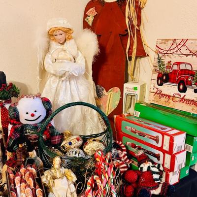 Sale Photo Thumbnail #157
