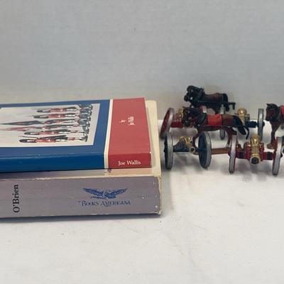 Metal 3D British Guards, Horses, Cannons, And More 