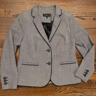 Talbots 4P Black And White Blazer 