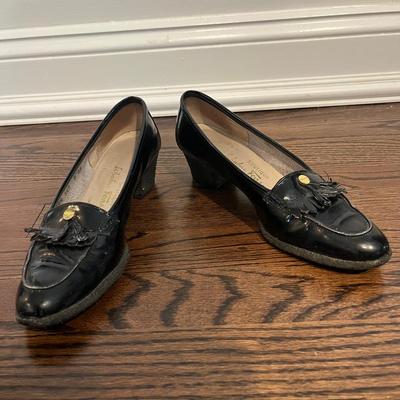 Salvatore Ferragamo Black Leather Heels Size 7 2A