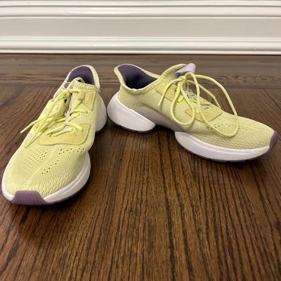 Womens Adidas Pale Yellow/lime Sneakers Size 6.5