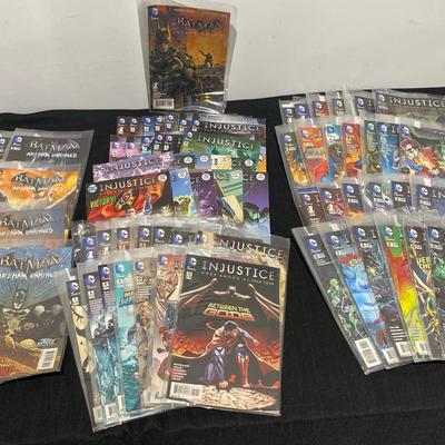 DC Comics Injustice Gods Among Us: Year 2-5 & Batman Arkham Unhinged