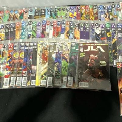 1997-2006 DC Justice League Of America & 2006-09 DC JLA Comics. 2 Signed