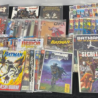 Various DC Batman Comics Including Tradebacks & 1992-94 Batman Issues 479-507