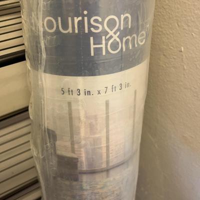 5'3” X 7’3” Area Rug