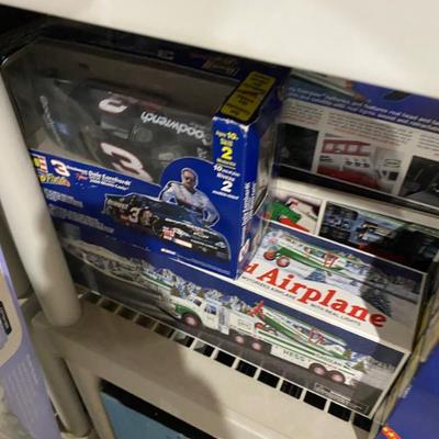 Sale Photo Thumbnail #181