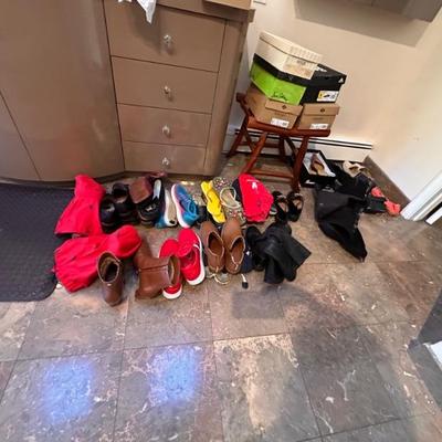 Sale Photo Thumbnail #149