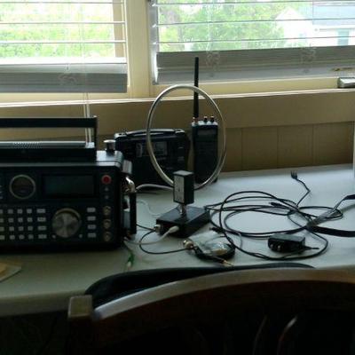 Sale Photo Thumbnail #29: Radio Equipment