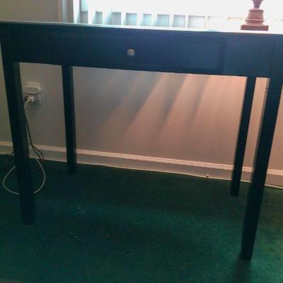 Sale Photo Thumbnail #5: Decorative table